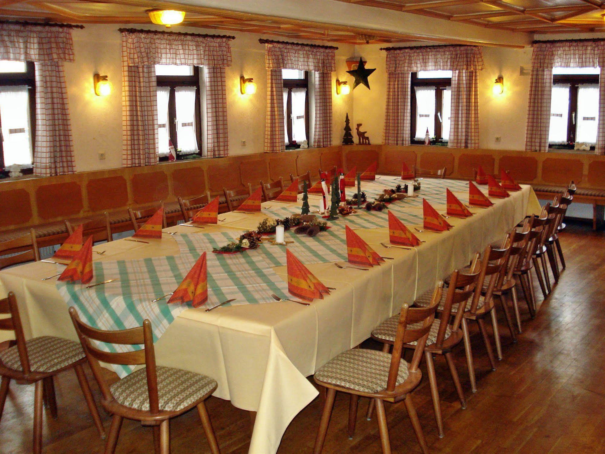 Cröffelbach Akzent Hotel Goldener Ochsen מראה חיצוני תמונה